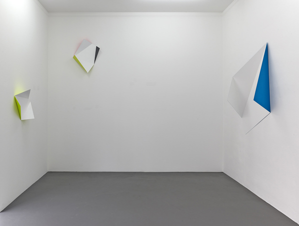 Rana Begum: Manifold, Installation view, Galerie Christian Lethert, Cologne