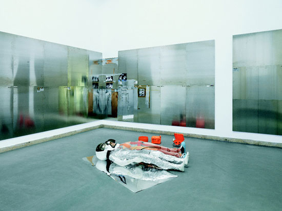 Isa Genzken, Oil, (detail), German Pavilion, Venice Biennale, 2007<br class=