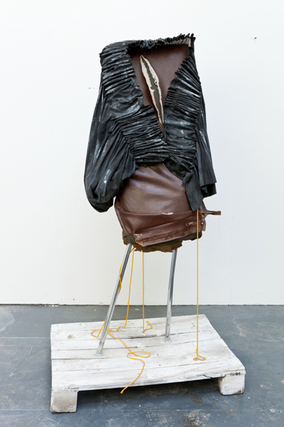 Linda Aloysius, Bird, 2011